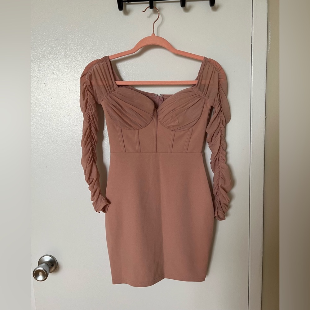 Dress urban planet